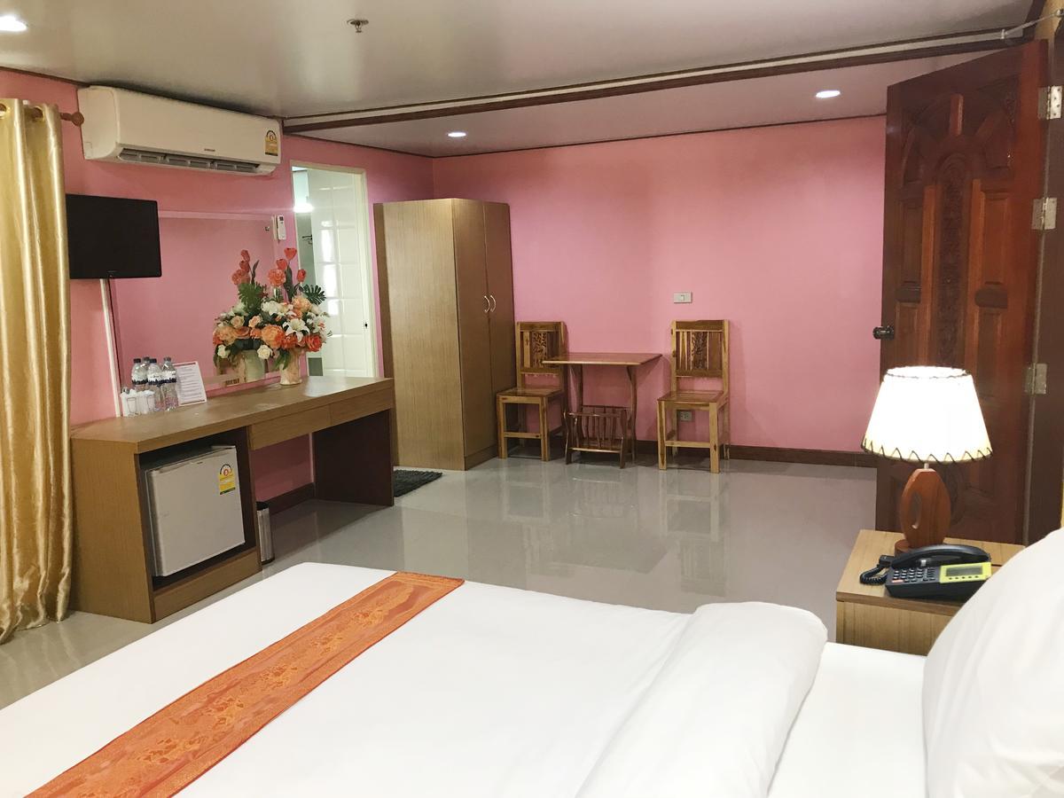 Toh Buk Seng Ayutthaya Hotel Exterior foto